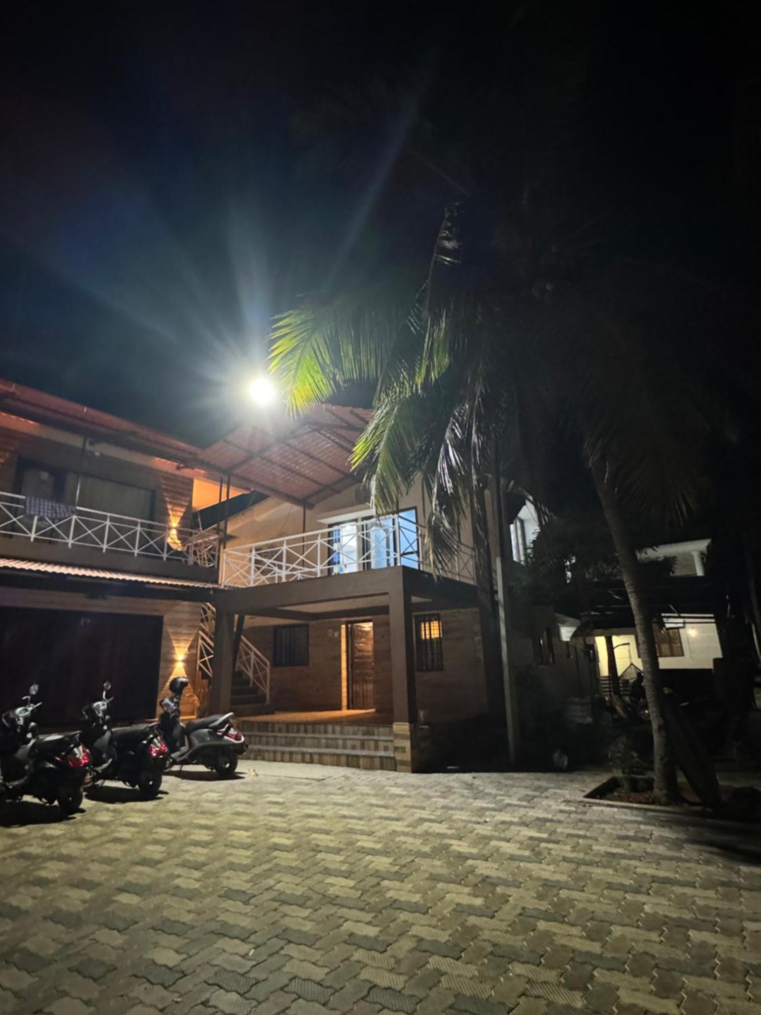 The Backwater Homestay Udupi Eksteriør billede